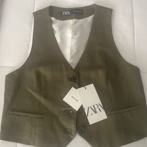 Zara Khaki Green Buttoned Vest